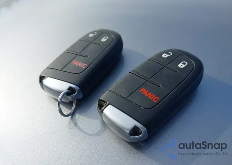 2016 Dodge Journey Se z USA, uszkodzony, nr VIN 3C4PDCAB4GT222672